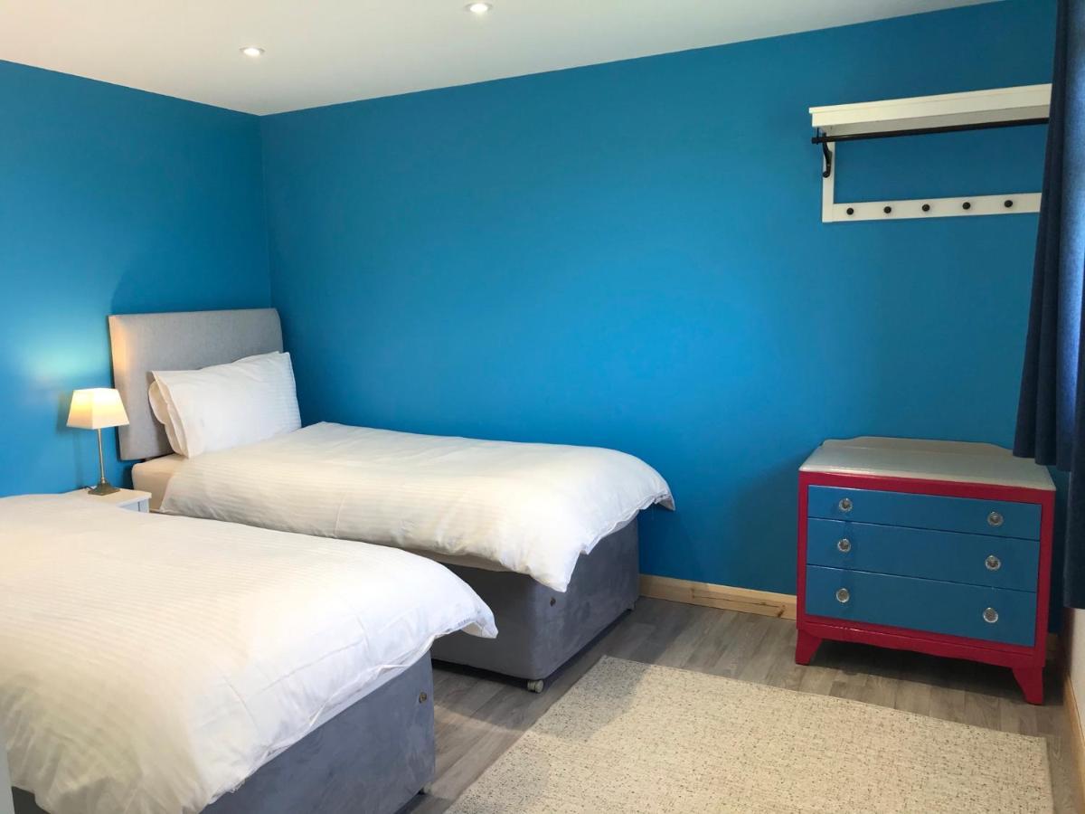 Kingfisher Glamping Cabin Bodmin Ngoại thất bức ảnh